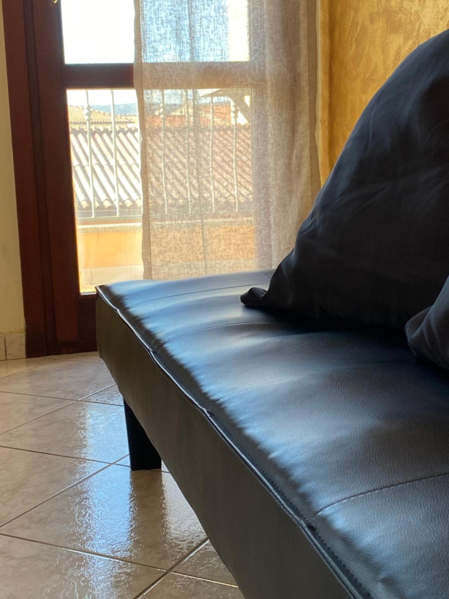 Fabio'S House Apartment Olbia Bagian luar foto